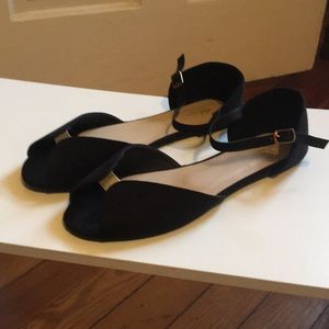 Wide Fit Open-Toed Ballet Flats